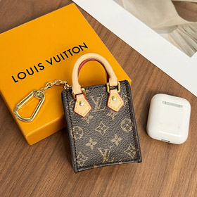 Louis Vuitton LV Mini Music Bag Keychain Pendant-3846  